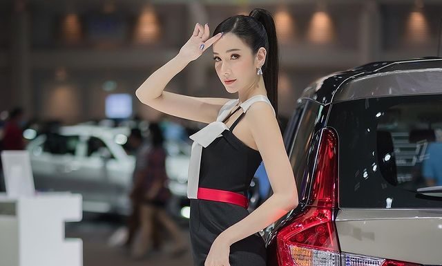 โบวี่ กุลญาณัฏฐ์ พริตตี้สาวสวย ระดับตัวแม่แห่งวงการ โบวี่ กุลญาณัฏฐ์ พริตตี้สาวสวย ระดับตัวแม่แห่งวงการมอเตอร์โชว์