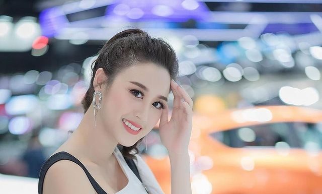 น้องกวาง พริตตี้แห่งวงการ มอเตอร์โชว์ น้องกวาง พริตตี้แห่งวงการ มอเตอร์โชว์ ที่มีความ สวยแซ่บ