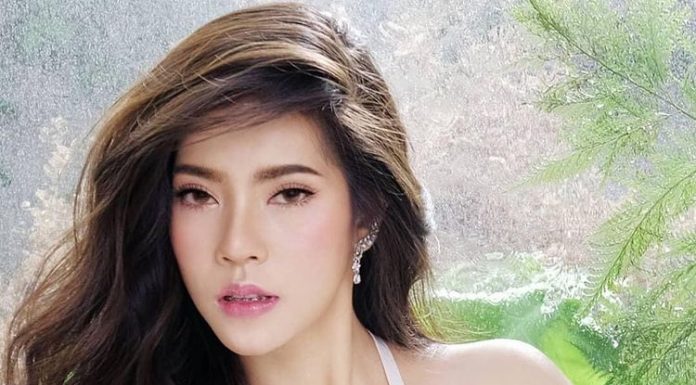 น้องไลอ้อนอาย นางแบบสาวสวยสุดเซ็กซี่18+ น้องไลอ้อนอาย นางแบบสาวสวยสุดเซ็กซี่18+ สุดเร้าใจ