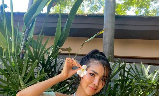 น้องเนย พริตตี้ผิวแทน สาวสุดเซ็กซี่ สุดแซ่บเกินต้าน ไฟหน้าใหญ่ น้องเนย พริตตี้ผิวแทน สาวสุดเซ็กซี่ สุดแซ่บเกินต้าน ไฟหน้าใหญ่ ขวัญใจหนุ่มๆ