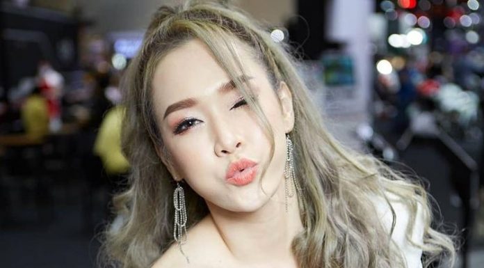 น้องมิ่งฟ้า มนัญญา พริตตี้ตัวท็อป เซ็กซี่ขยี้ใจ แซ่บลืม น้องมิ่งฟ้า มนัญญา พริตตี้ตัวท็อป เซ็กซี่ขยี้ใจ แซ่บลืม ดาเมจแรงมากแม่!!