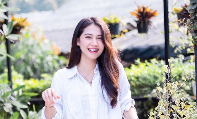 น้องแนทตี้ นักศึกษาปี 2 น่ารักใสใส กับรอยยิ้มที่ชวนละลาย น้องแนทตี้ นักศึกษาปี 2 น่ารักใสใส กับรอยยิ้มที่ชวนละลาย สมกับวัย