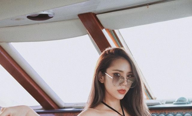 น้องลิตา นภัสนันท์ เบญจมาศ พริตตี้ตัวท๊อป เซ็กซี่สุดฤทธิ์