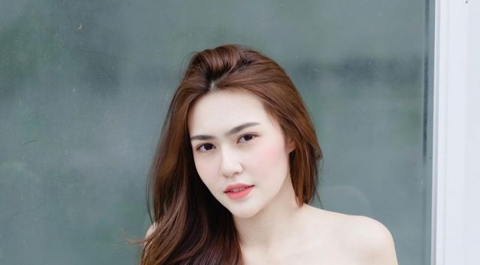 น้องใบเฟิร์น รินฤชา พริตตี้แห่งยุค New Normal สวย แซ่บ ครบเครื่อง น้องใบเฟิร์น รินฤชา พริตตี้แห่งยุค New Normal สวย แซ่บ ครบเครื่อง ครบจบคนเดียว