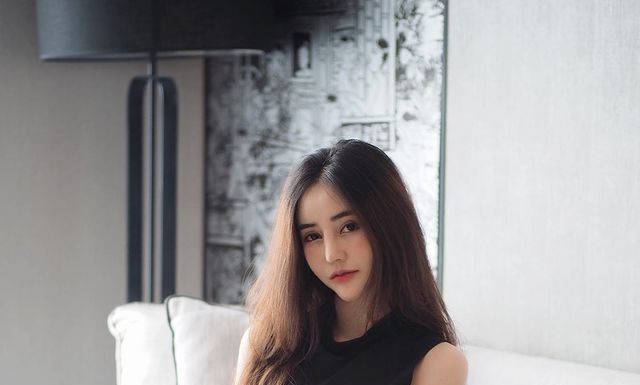 ครูบลู จิรารัตน์ อดีตครูฝึกสอนคนสวย ที่เห็นแล้วอยากกลับไปเป็นนักเรียนจริงๆ ครูบลู จิรารัตน์ อดีตครูฝึกสอนคนสวย ที่เห็นแล้วอยากกลับไปเป็นนักเรียนจริงๆ สวยเต็มสิบ