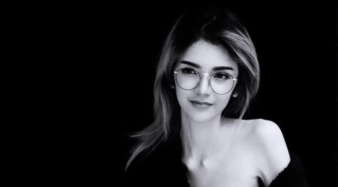 น้องจัส Bunyarat Sakkuna นางแบบสาวสวยสุดฮอต